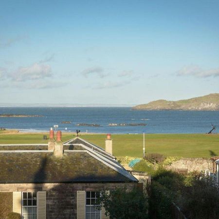 Benholm -Stunning 3-Bed Apartment In North Berwick Kültér fotó