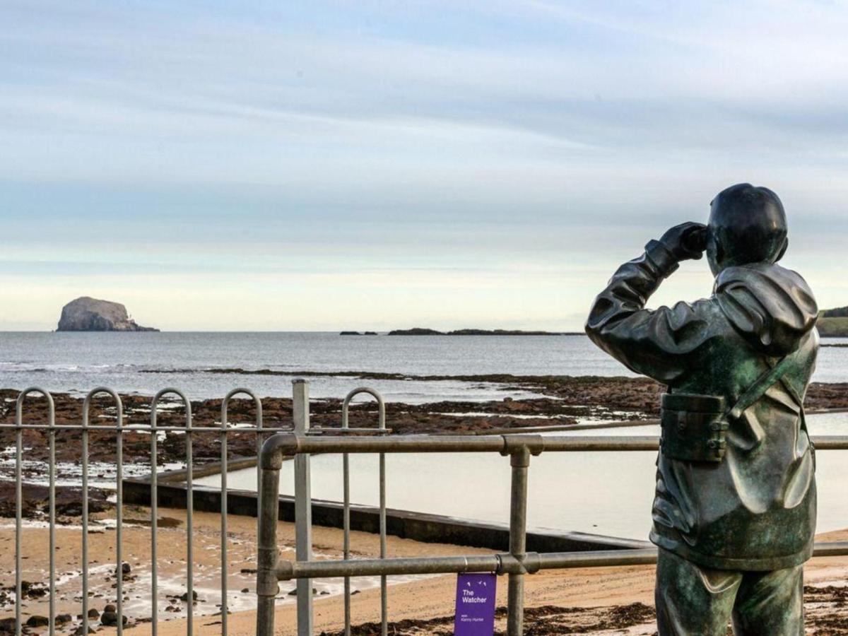 Benholm -Stunning 3-Bed Apartment In North Berwick Kültér fotó