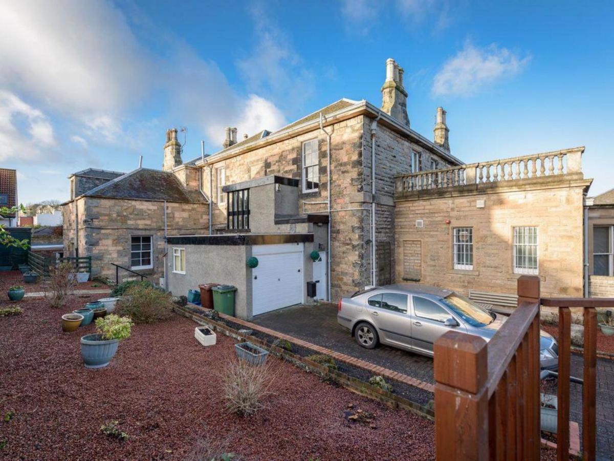 Benholm -Stunning 3-Bed Apartment In North Berwick Kültér fotó